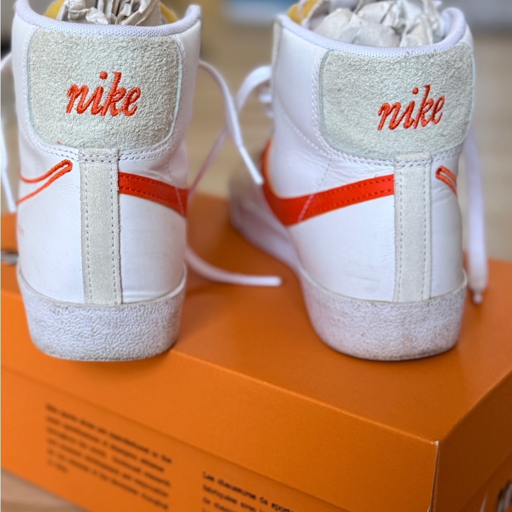 Nike White and Orange Athletic Shoes - Picture 5 of 8